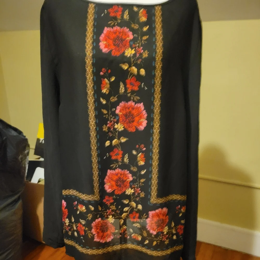 Spring Blouse - Picture 1 of 3